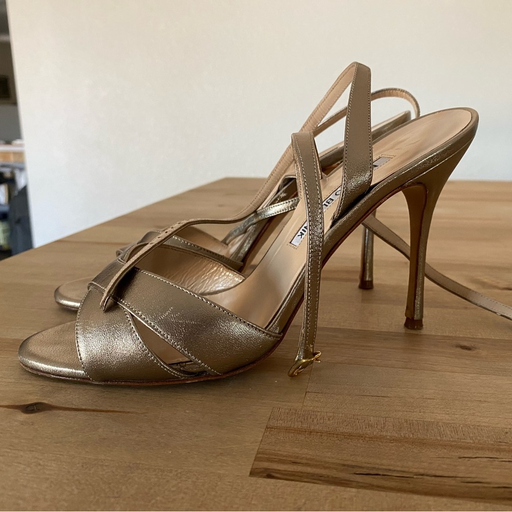 Manolo Blahnik champagne strappy heels sz 37.5